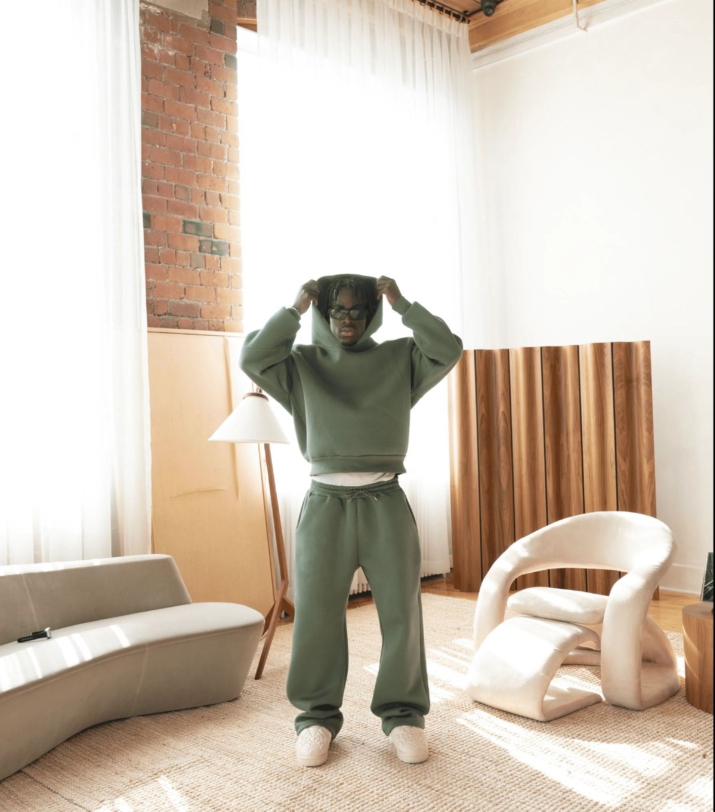 Everyday Monochrome Sweatshirt Pants Set